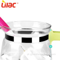 Jarro de vidro transparente para suco de verão lilás / flor de água